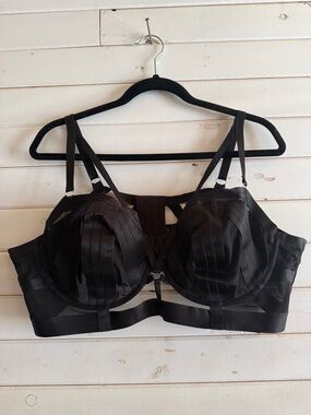 Black Strappy Longline Bra - Women Intimates